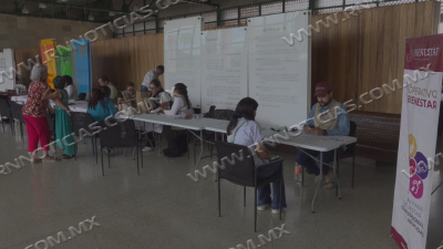 Entregan m&aacute;s de 700 tarjetas de pensi&oacute;n para personas con discapacidad en Nuevo Laredo