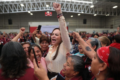 CARMEN LILIA CANTUROSAS SE REGISTRA COMO CANDIDATA A LA ALCALD&Iacute;A DE NUEVO LAREDO ANTE EL IETAM; VA POR REELECCI&Oacute;N