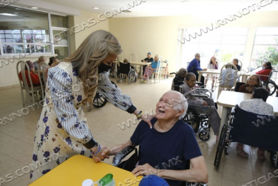 ENCABEZAN DIF Y JURISDICCI&Oacute;N SANITARIA JORNADA DE VACUNACI&Oacute;N PARA ADULTOS MAYORES