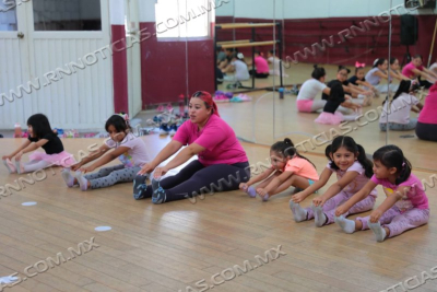 CULMINAN M&Aacute;S DE 600 NI&Ntilde;OS Y J&Oacute;VENES NEOLAREDENSES TALLERES CULTURALES DE VERANO