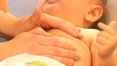 VIDEO Aumentan enfermedades de v&iacute;as respiratorias altas en menores