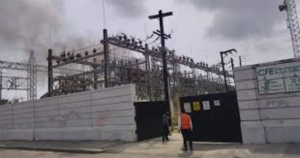 Reportan explosi&oacute;n en instalaciones de CFE zona centro