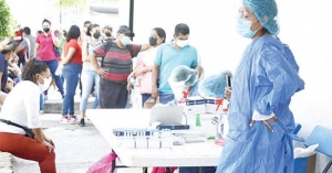 Se disparar&aacute;n los contagios por &oacute;micron