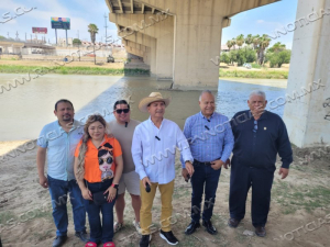Protestan en Puente Internacional por despliegue militar de EE.UU.; “Migrar no es delito”