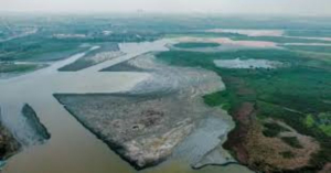 Arrecia crisis; miles padecen desabasto de agua
