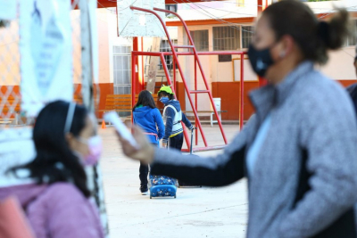 Descartan adelantar fin de ciclo escolar