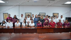 CARMEN LILIA CANTUROSAS RECONOCE A CAMPEONES DEL INTERPREPARATORIAS 2026 Y REAFIRMA COMPROMISO CON LA EDUCACI&Oacute;N