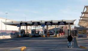 Estados Unidos reabrir&aacute; 4 cruces fronterizos con M&eacute;xico