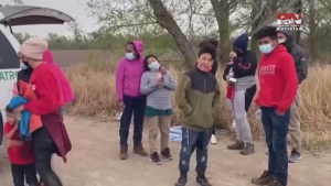 VIDEO Continúa cruce indocumentado de menores no acompañados